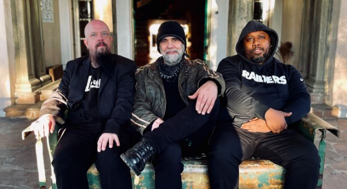 Portrait Daniel Lanois Trio
